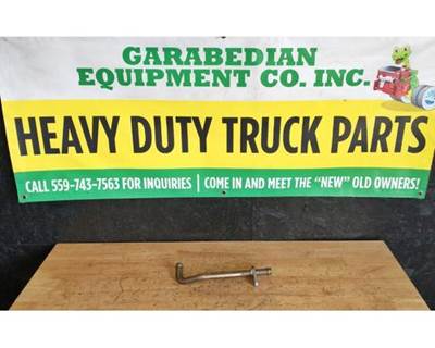 Volvo D13 Oil Transfer Tube / Pressure Pipe, Part # 21599113