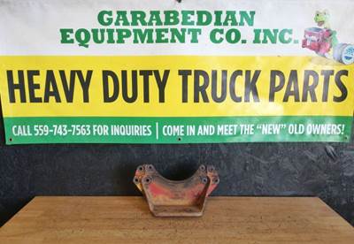 Caterpillar 3176B Engine Mount