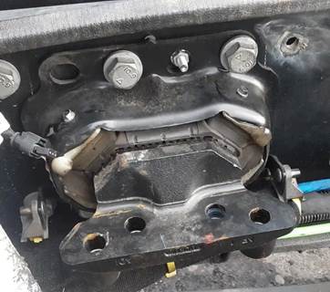 Cummins ISX15 Engine Mount for a Peterbilt 579