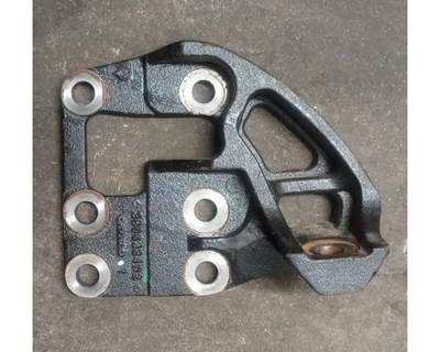 Cummins ISX15 Engine Mount for a International LT625