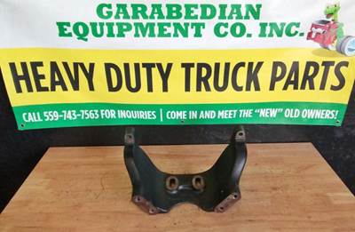 Detroit DD13 Engine Mount