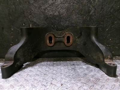 Detroit DD13 Engine Mount for a Freightliner Cascadia 132