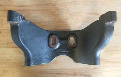 Detroit DD15 Engine Mount