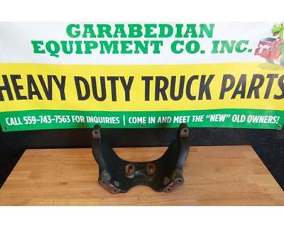 Detroit DD15 Engine Mount