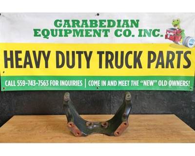 Detroit DD15 Engine Mount