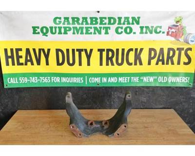 Detroit DD15 Engine Mount