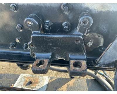 International Engine Mount for a International 7600