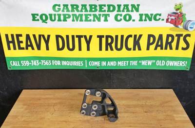 International MaxxForce 13 Engine Mount