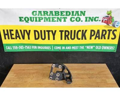 International MaxxForce 13 Engine Mount