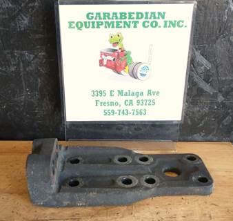 Mercedes-Benz OM460LA Engine Mount