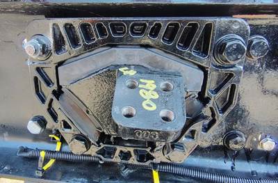Paccar MX-13 Engine Mount for a Kenworth T680