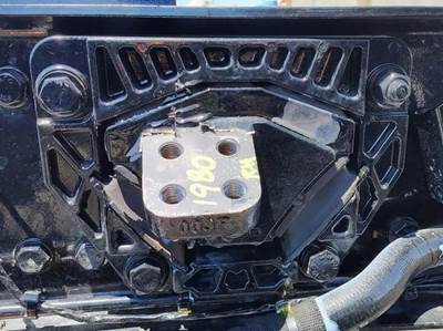 Paccar MX-13 Engine Mount for a Kenworth T680