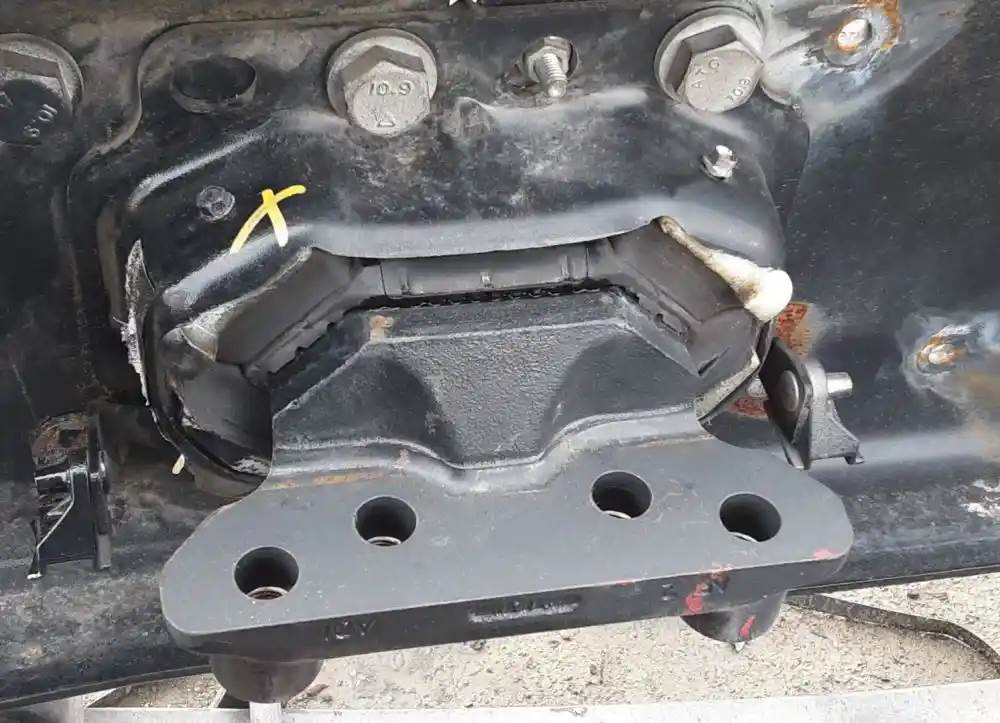 2022 Peterbilt 579 Engine Mount For Sale Fresno, CA U30027