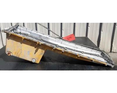 Caterpillar C15 Engine Oil Pan for a Peterbilt 386