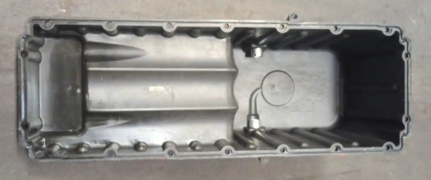 Detroit DD13 Engine Oil Pan For Sale Fresno, CA A4710105113