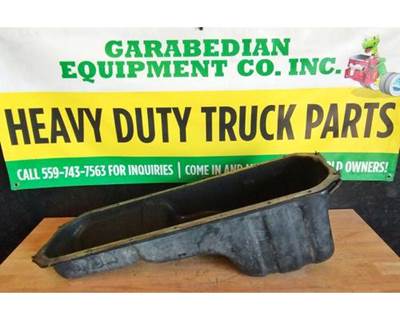 International MaxxForce DT Engine Oil Pan