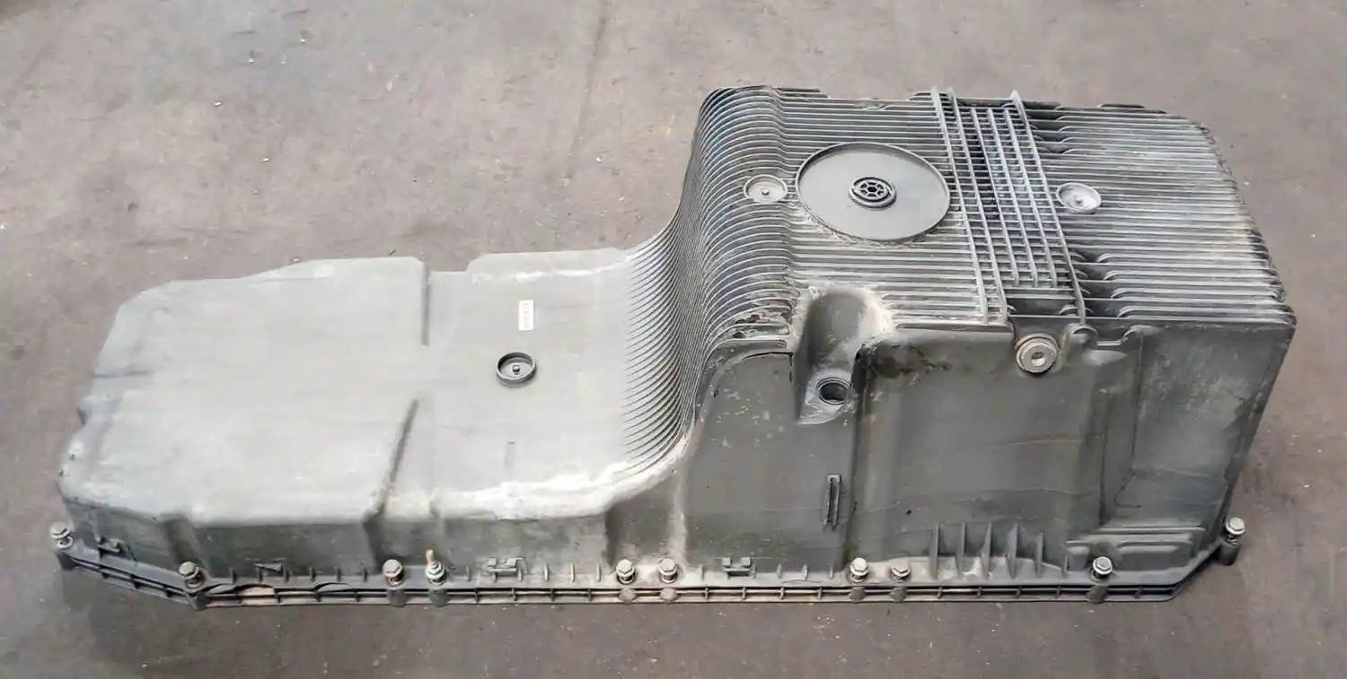 Paccar MX13 Engine Oil Pan for a 2019 Peterbilt 367 For Sale Fresno, CA 2154314