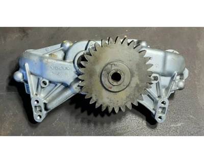 Mack MP8 Engine Oil Pump for a Unmarked N/A