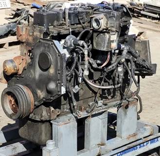Cummins B5.9 Engine for a Freightliner MT45 Chassis