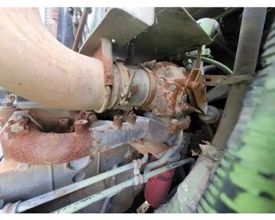 2004 Cummins C8.3 CNG Engine for a Freightliner CONDOR LOW CAB FORWARD ...