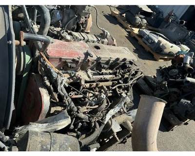 Cummins ISL Engine for a Autocar Xpeditor