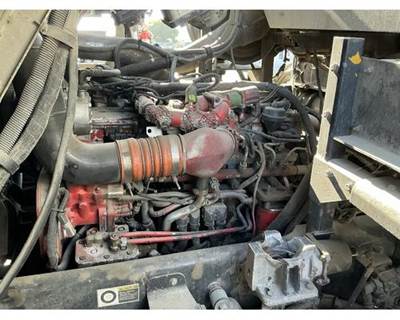 Cummins ISL Engine for a Peterbilt 320