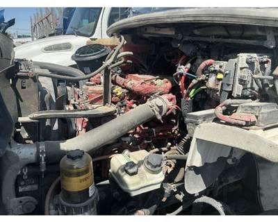 Cummins ISL9 Engine for a Freightliner M2 112 Medium Duty