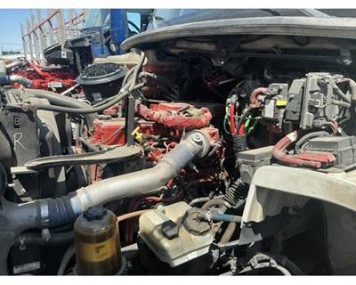 Cummins ISL9 Engine for a Freightliner M2 112