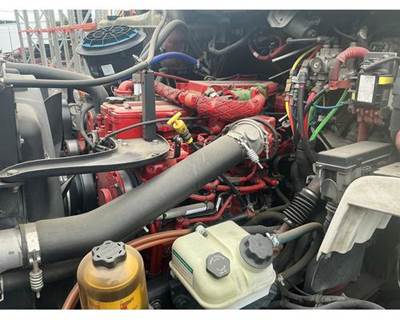 Cummins ISL9 Engine for a Freightliner CASCADIA