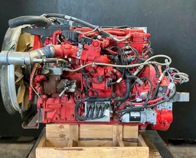 Cummins ISX12 G Engine for a Volvo VNL