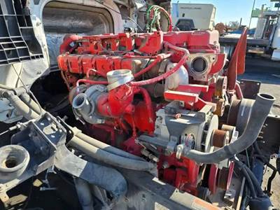 Cummins ISX12 G Engine for a Volvo VNL