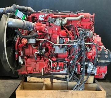 Cummins ISX12 G Engine for a Kenworth T680