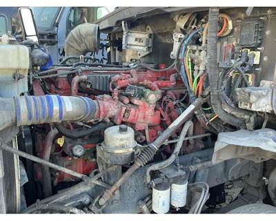 Cummins ISX12 G Engine for a Kenworth T680