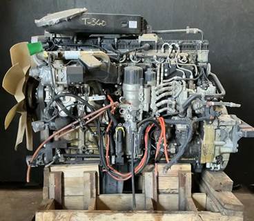 Detroit DD13 Engine for a Freightliner Cascadia 113