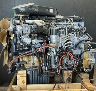 Detroit DD13 Engine for a Freightliner Cascadia 113