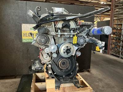 Detroit DD13 Engine for a Freightliner CASCADIA