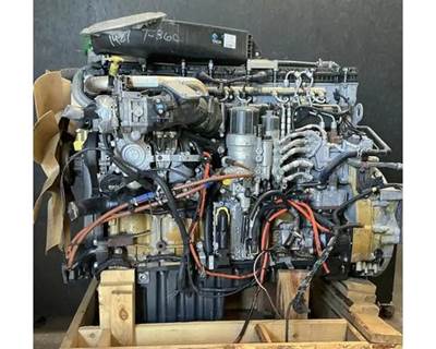 Detroit DD13 Engine for a Freightliner Cascadia 113