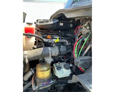 Detroit DD13 Engine for a Freightliner Cascadia 113