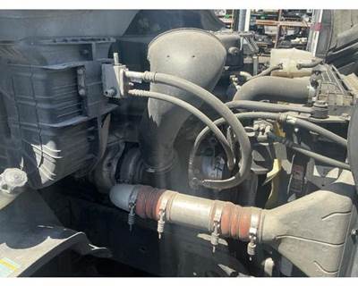 Detroit DD13 Engine for a Freightliner CASCADIA