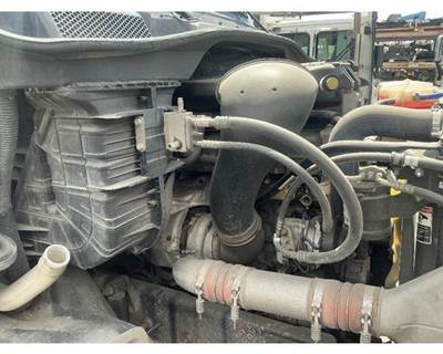 Detroit DD13 Engine for a Freightliner CASCADIA