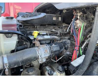 Detroit Engine for a Freightliner Cascadia 113