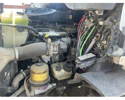 Detroit DD13 Engine for a Freightliner CASCADIA