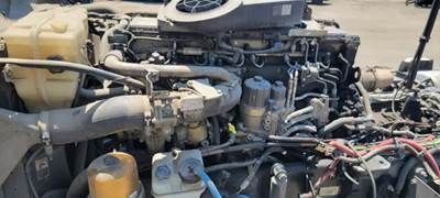 Detroit DD15 Engine for a Freightliner Cascadia 125