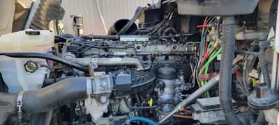 Detroit DD15 Engine for a Freightliner Cascadia 125