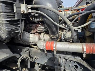 Detroit DD15 Engine for a Freightliner Cascadia 125