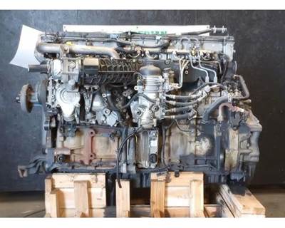 Detroit DD15 Engine for a Freightliner Cascadia 125