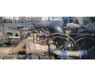 Detroit DD15 Engine for a Freightliner Cascadia 125