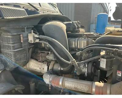 Detroit DD15 Engine for a Freightliner Cascadia 125
