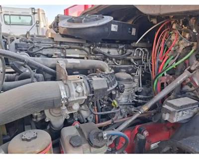 Detroit DD15 Engine for a Freightliner Cascadia 125