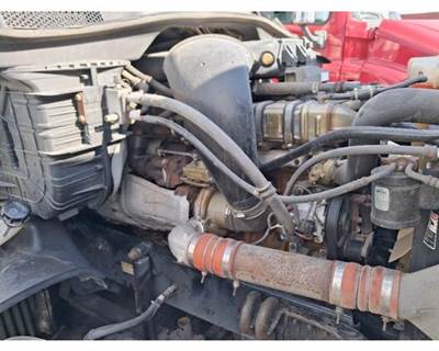 Detroit DD15 Engine for a Freightliner CASCADIA